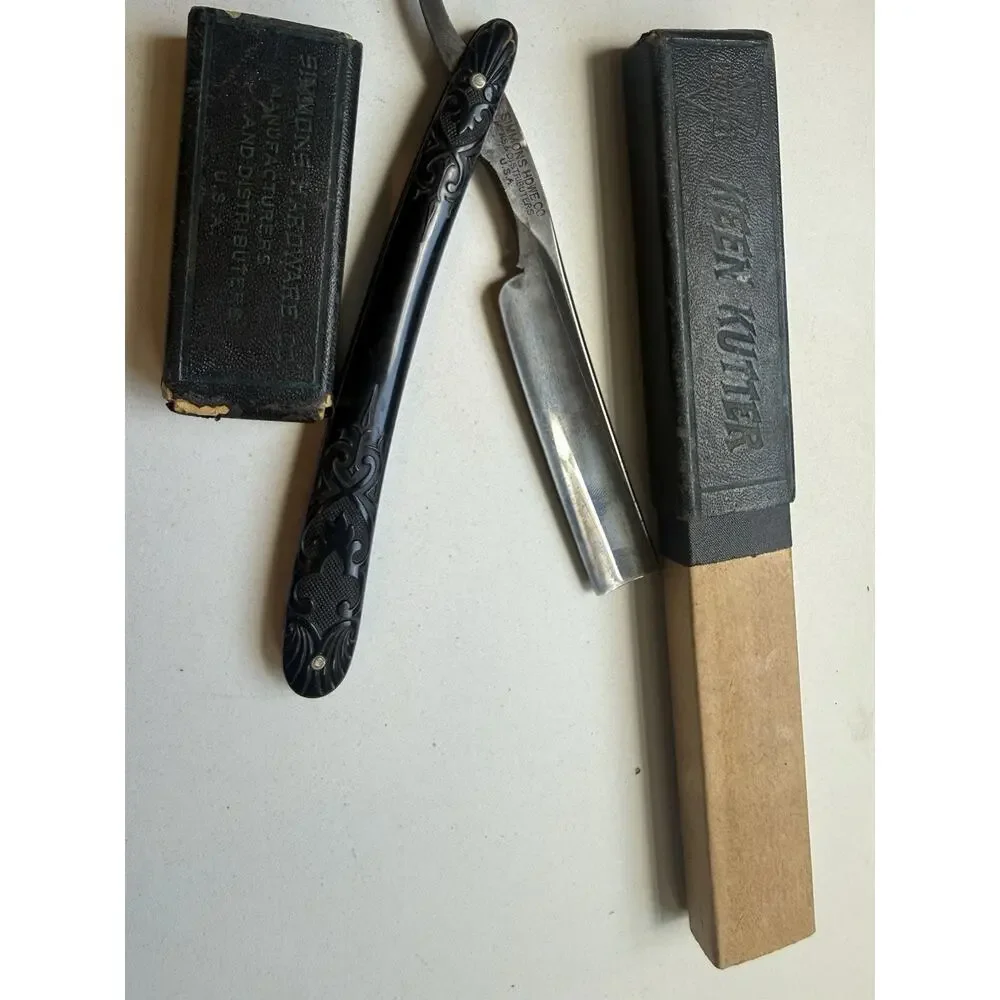 Antique Keen Kutter No 73 Simmons Hardware Straight Razor with Case